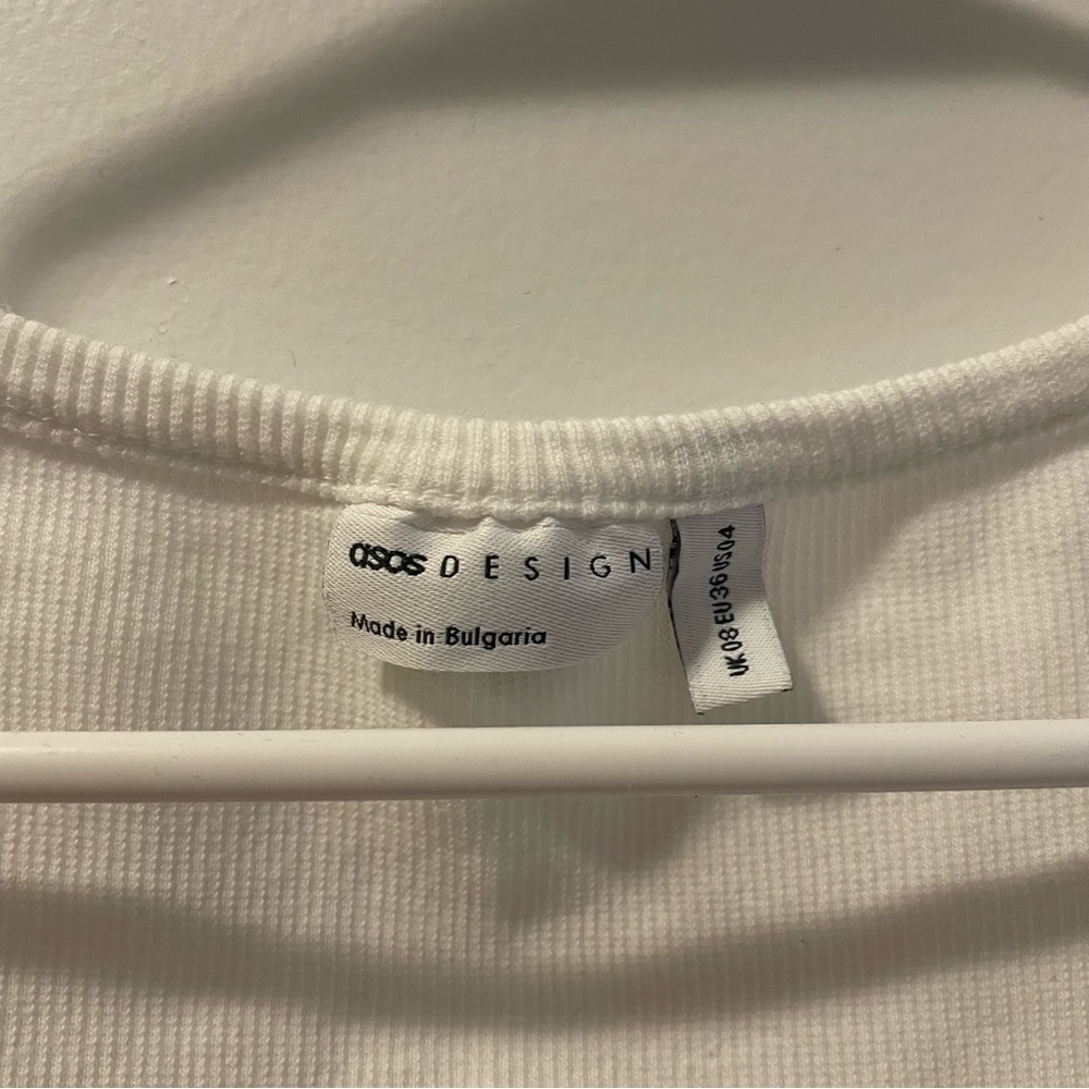 ASOS Cropped Ribbed Tee - Picture 4 of 4